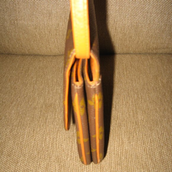 ❤️ Auth Vintage LOUIS VUITTON LV FRENCH CO Odeon Monogram Knot Flap Bag Purse - Picture 6 of 12